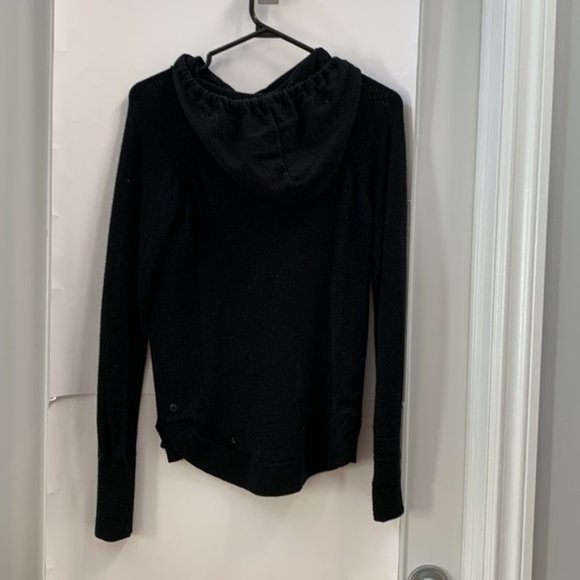 ❗️SOLD❗️Lululemon Knit Kangaroo Pouch Hoodie Size 6 - Picture 4 of 5